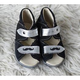 tvirtu uzkulniu basutes ortopedines "Mustaci" 