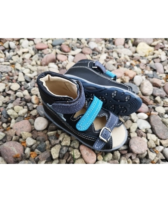 Basutės (aukštu auliuku) 18-25 dydžio