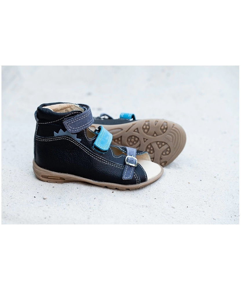 Basutės (aukštu auliuku) 18-25 dydžio